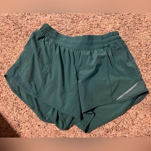 Hotty Hot High-Rise Lined Short 4"